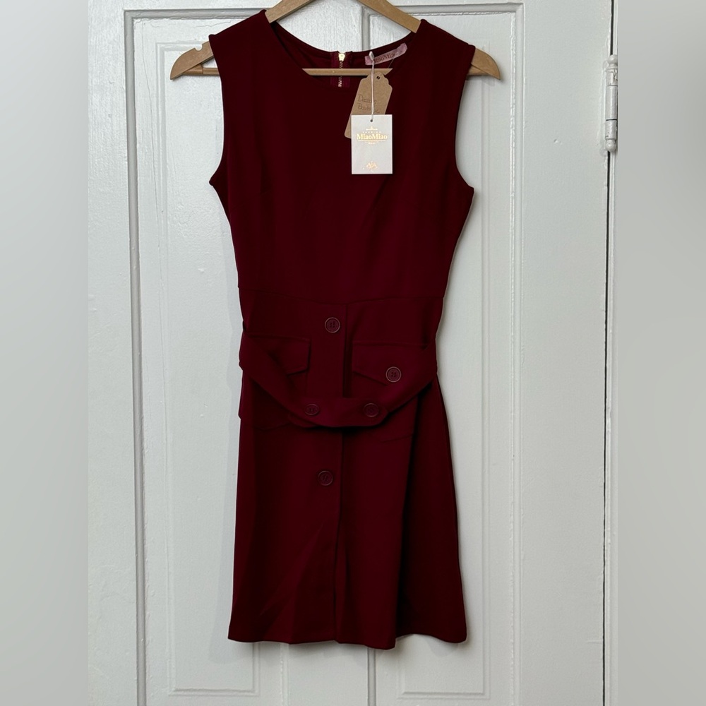 Women’s Burgandy Sleeveless Dress